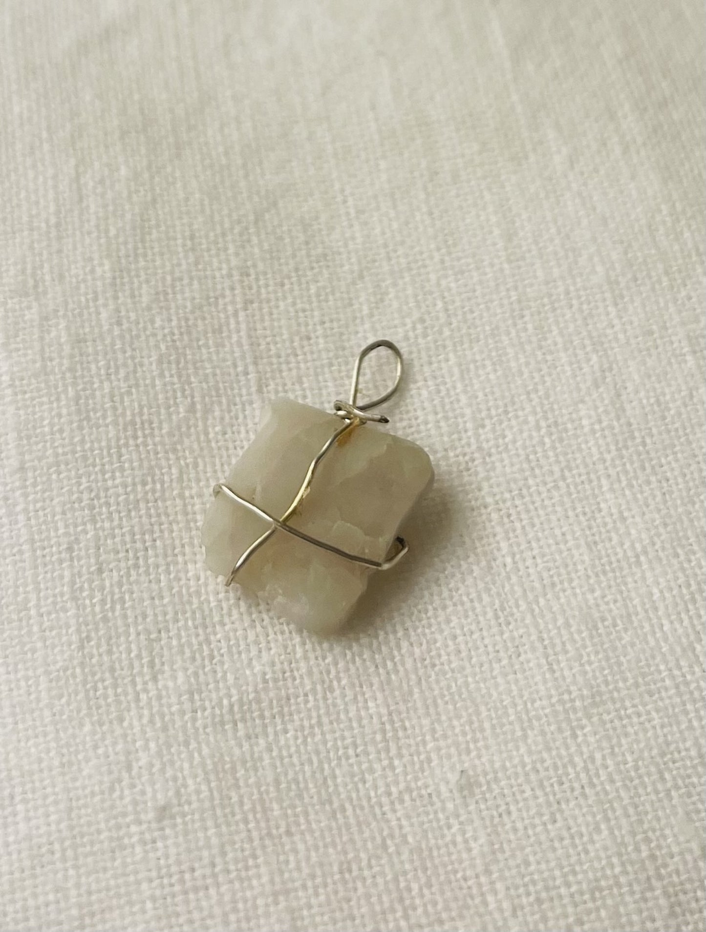 Light Grey Trinket – Subtle Elegance