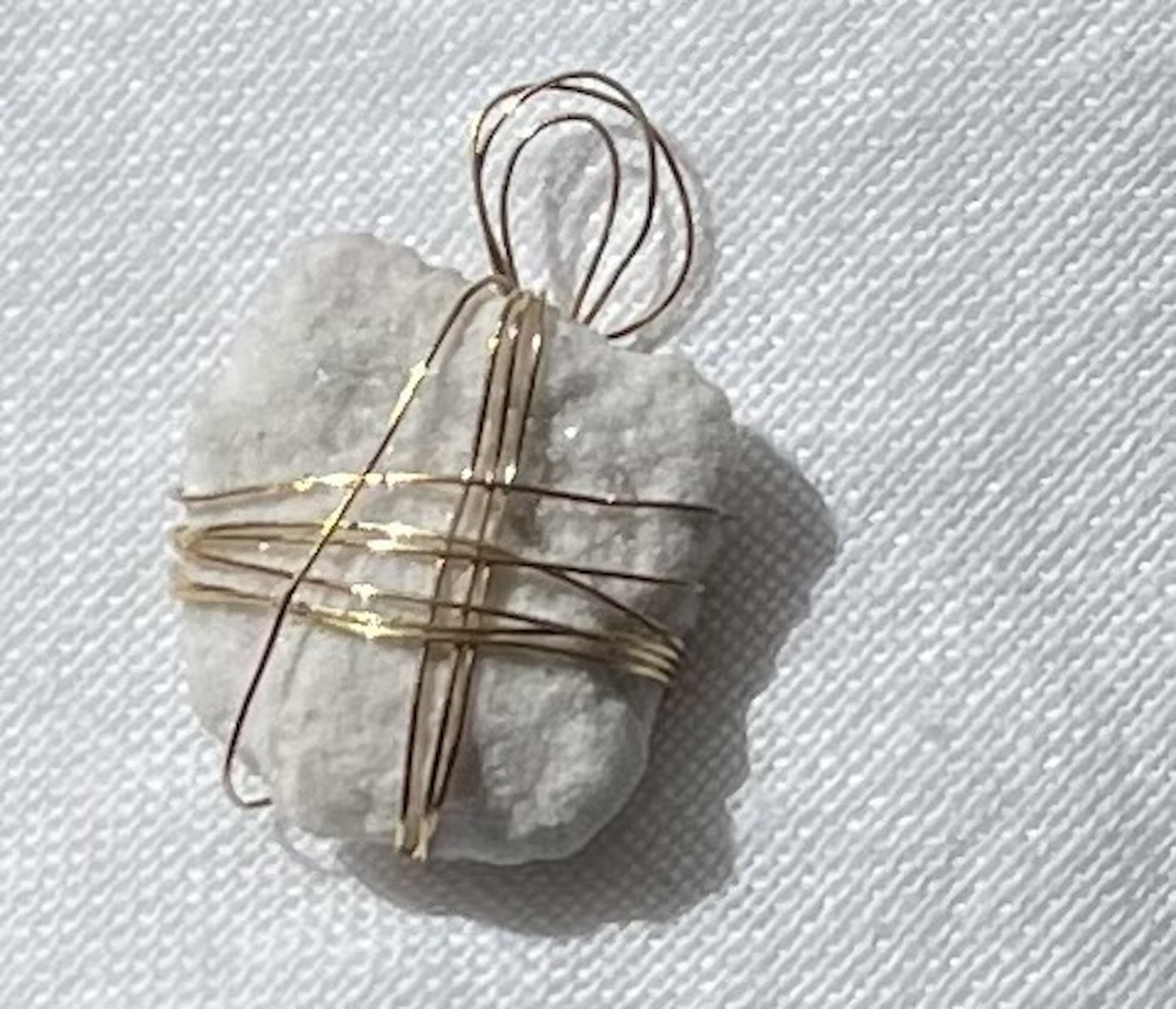 Light grey pendant with sparkly front