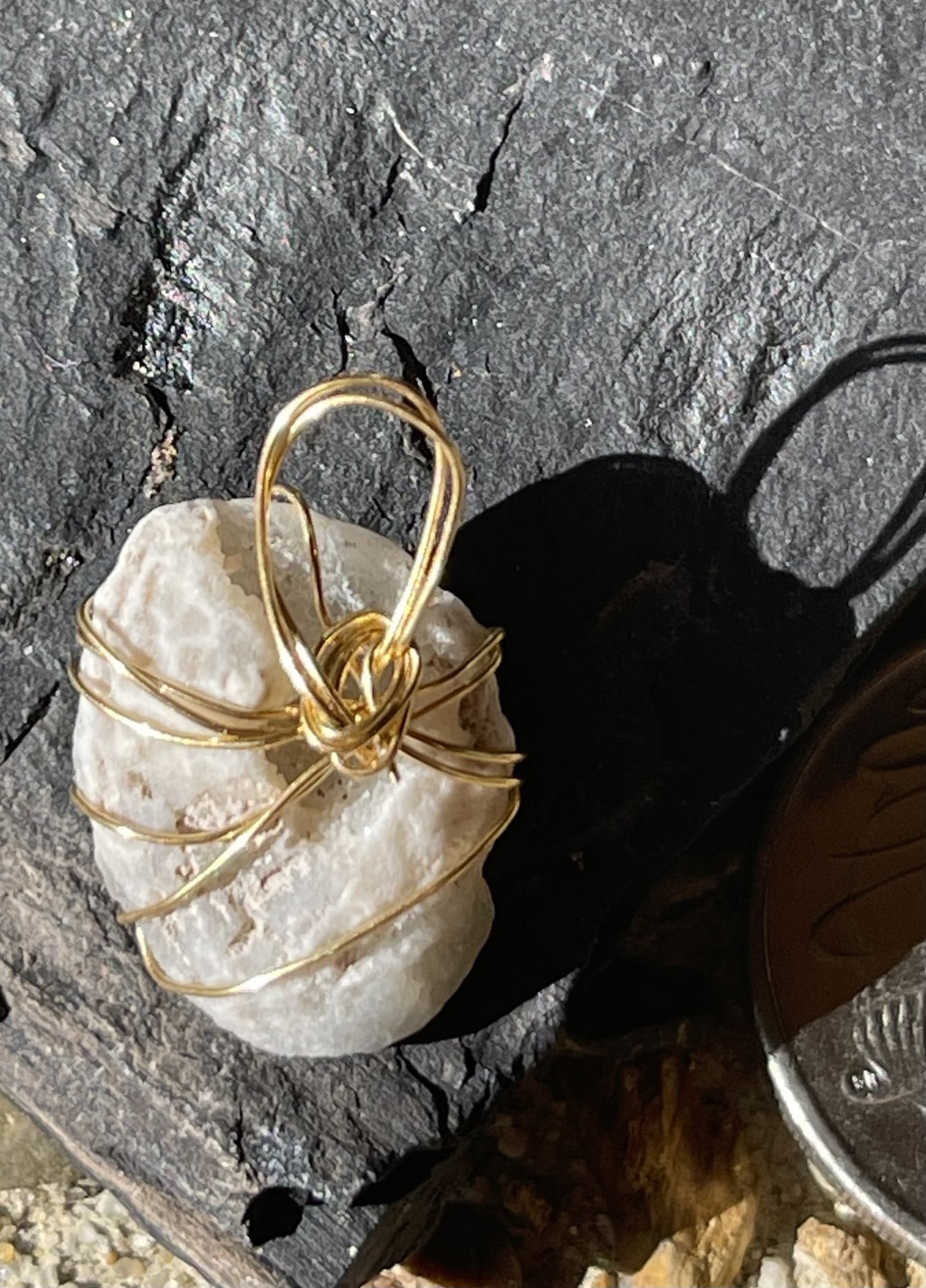 Bean-Shaped Alien Glass Pendant