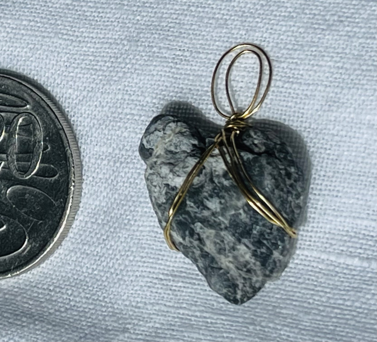 Navy - Light Grey Love-heart Wise Rock
