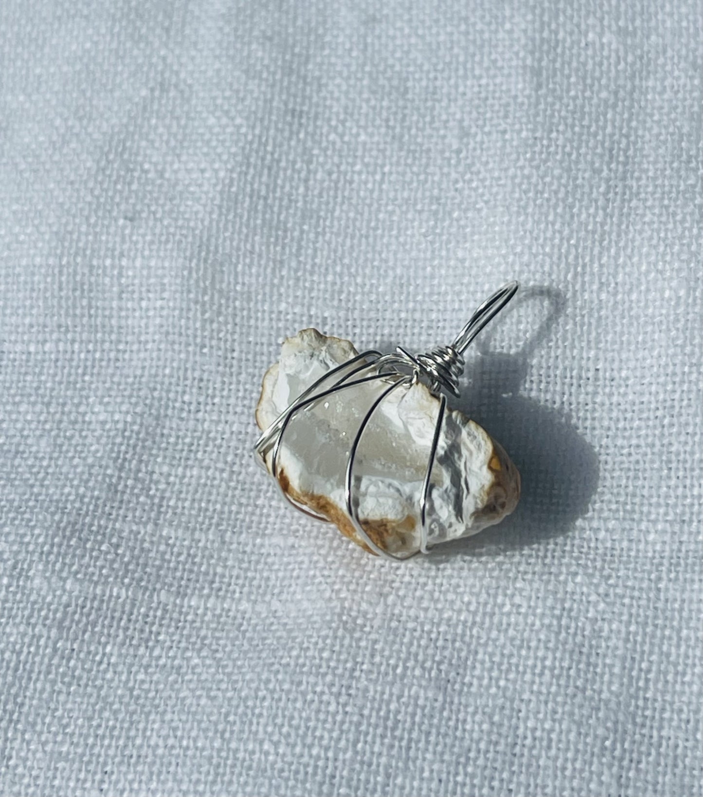 Moonlit Sparkle Pendant – Timeless Glow