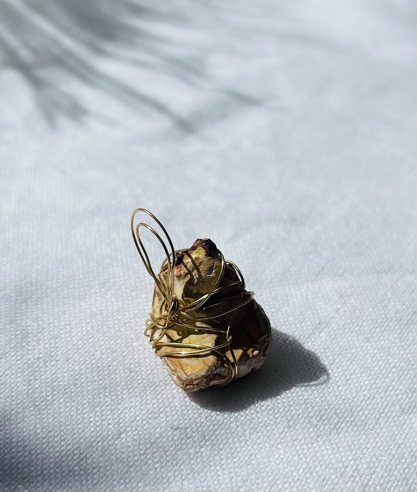 Honey Rock Pendant – Warmth and Wonder