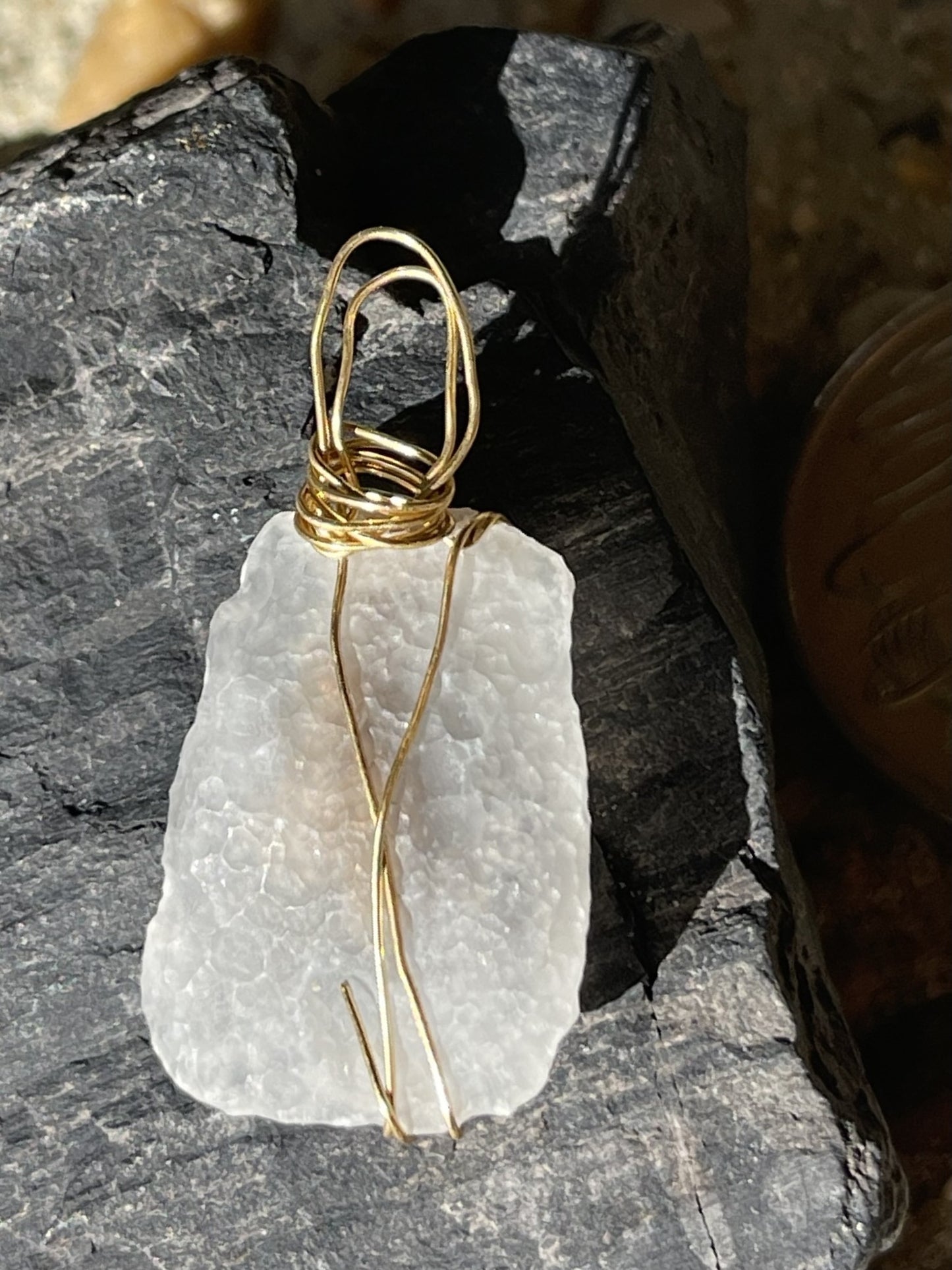 Cosmic Translucent Pendant – A Window to the Unknown